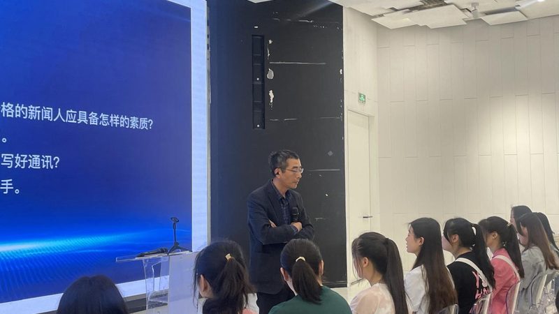 校园活动策划：揭秘方案报价背后的逻辑
